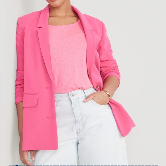 NWT OLD NAVY Relaxed Halter Tank Top Color:
Neon Petunia - Picture 3 of 6